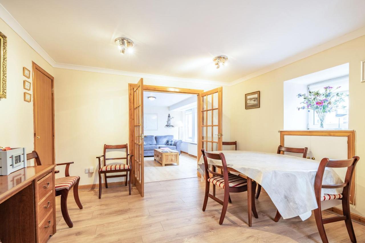 Creel Cottage Аймът Екстериор снимка